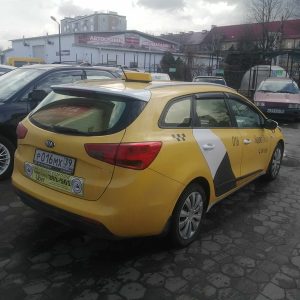 Тонировка Яндекс Такси атермальной пленкой 